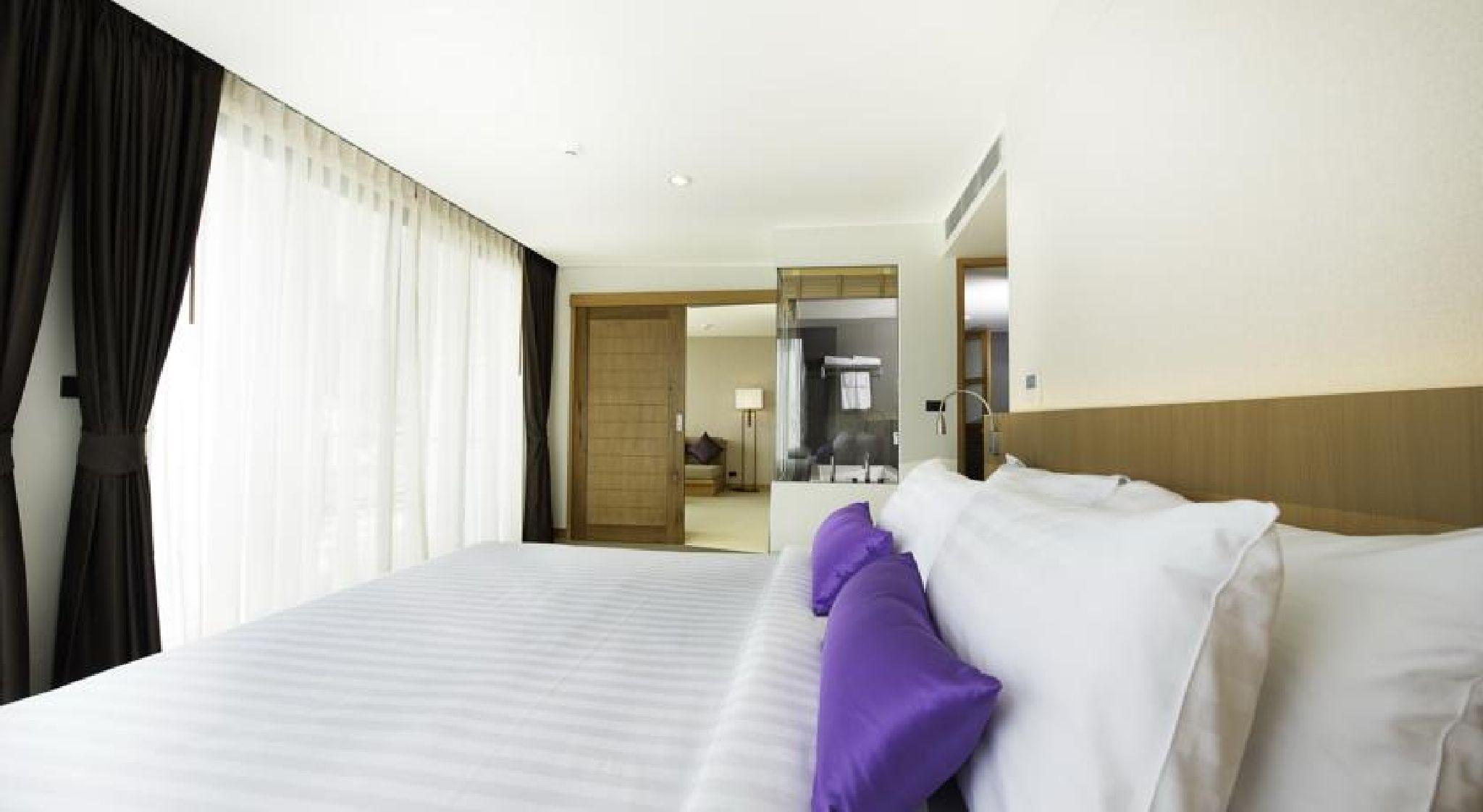 The Lunar Patong Phuket Exteriör bild
