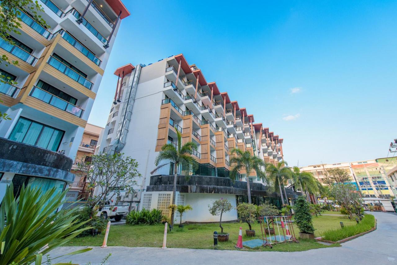 The Lunar Patong Phuket Exteriör bild